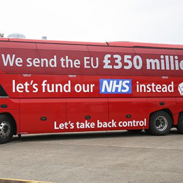 Bus Promotes Possible Brexit Benefits, 2016