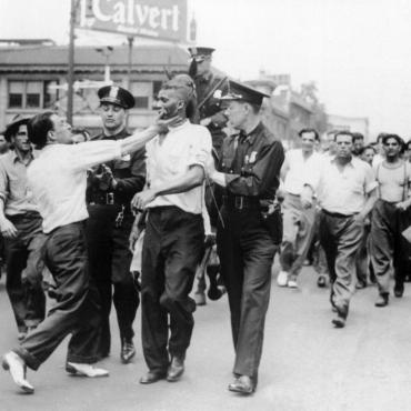 Race Riot in Downtown Detroit, 1943