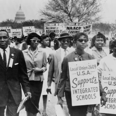 Photograph of Student March at Lincoln Memorial, 1959