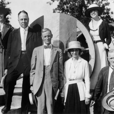 Tennessee Suffragists and Legislators After 19th Amendment Ratification