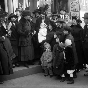 Margaret Sanger and Ethel Byrne Outside Courthouse, 1916